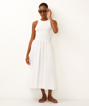 vestido midi canelado saia volumosa off white