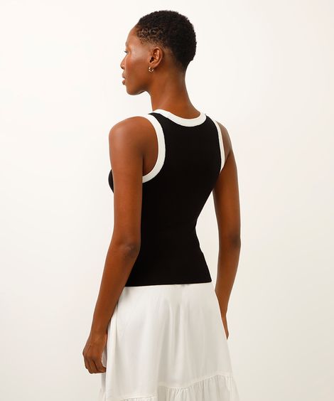 regata cropped de tricot  preta