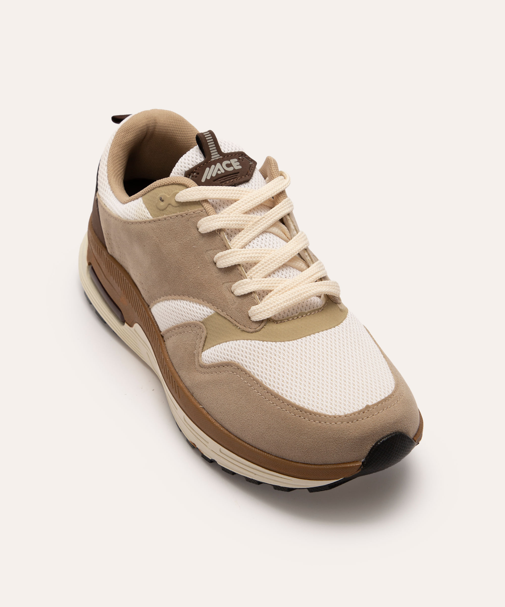 tênis com recortes ace bege