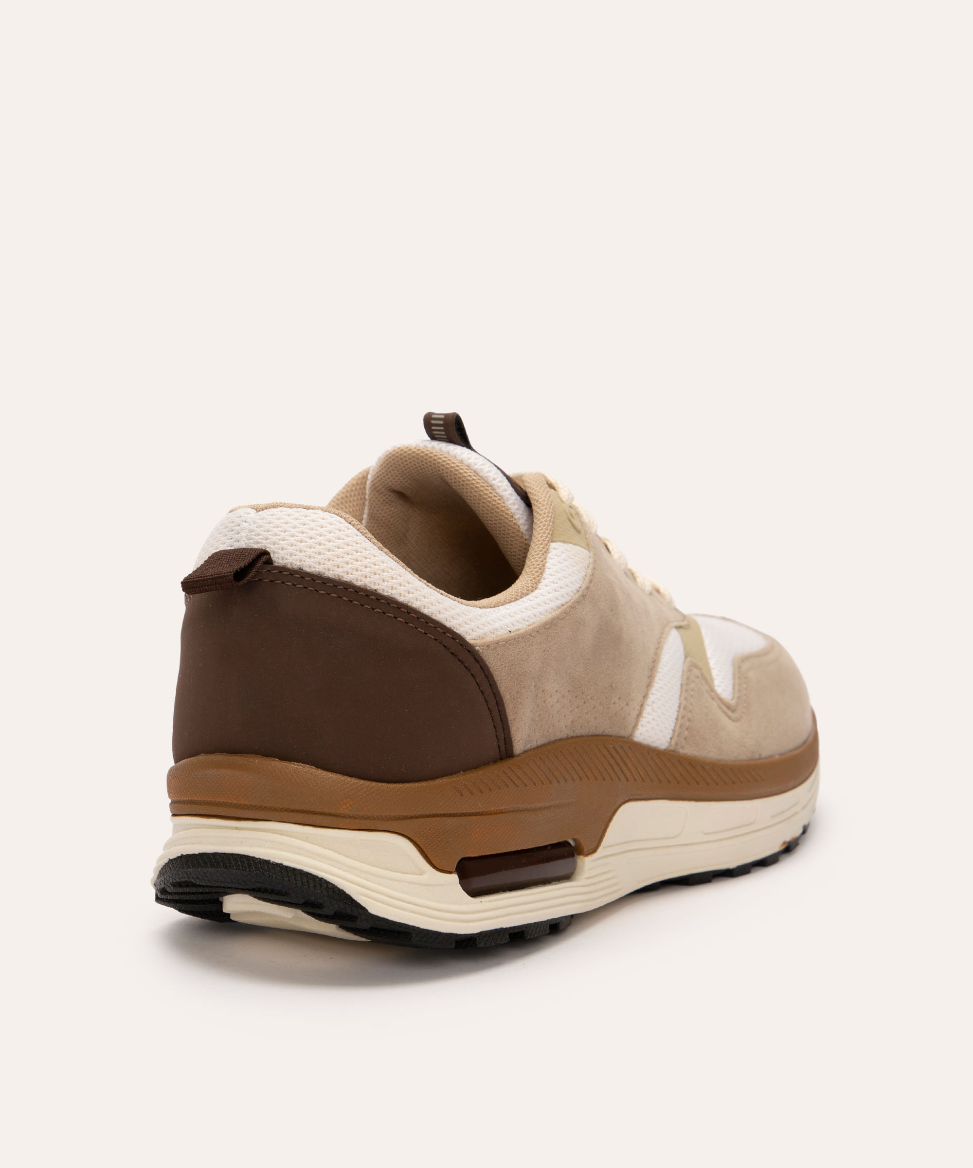 tênis com recortes ace bege