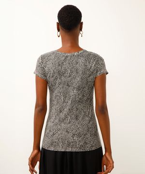 blusa de viscose com botões animal print preta