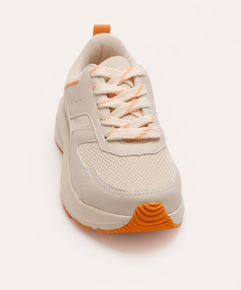 tênis esportivo infantil com recortes off white