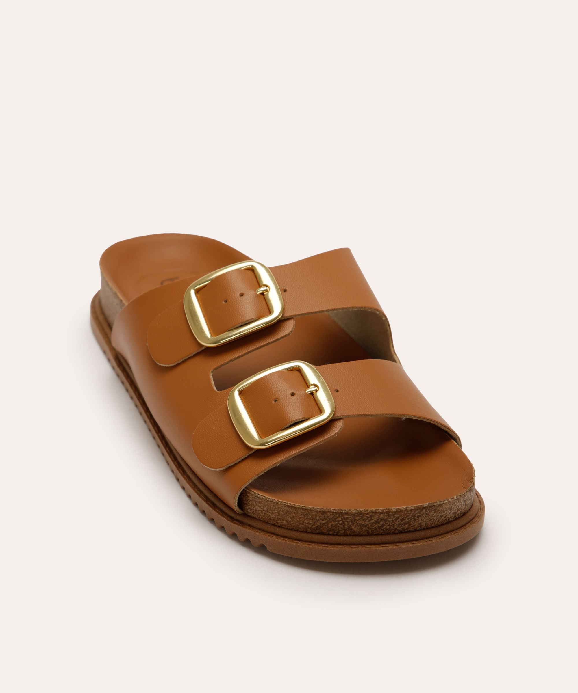 papete flatform beira rio com fivelas bege