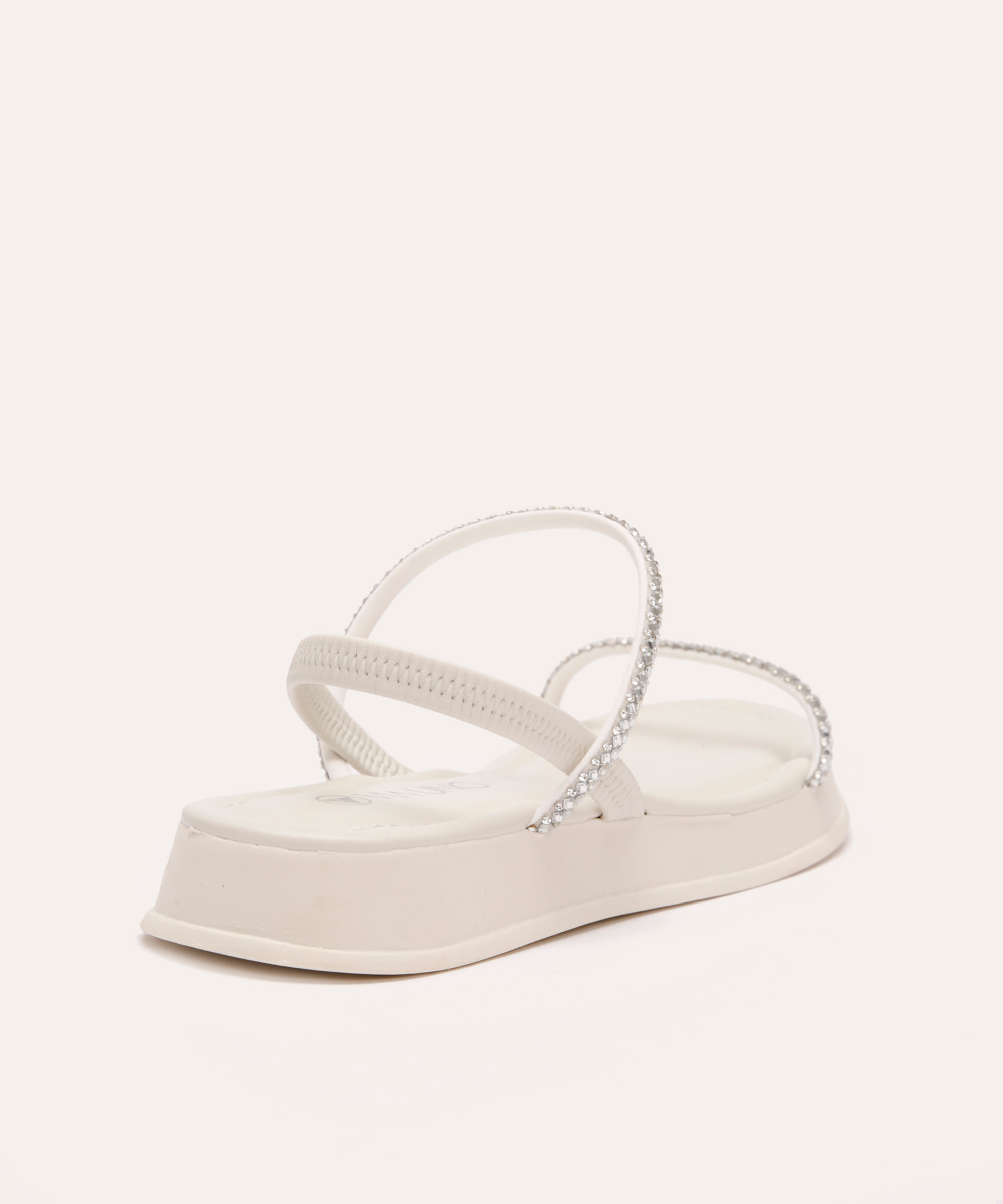 rasteirinha flatform via uno tiras com brilhos off white