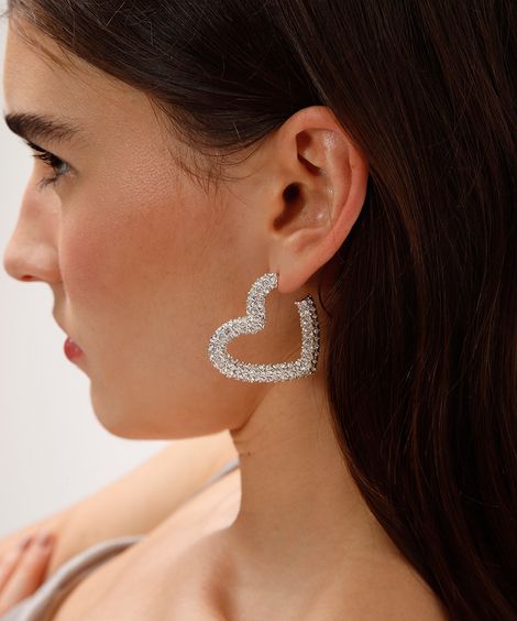 brinco coração com strass prateado