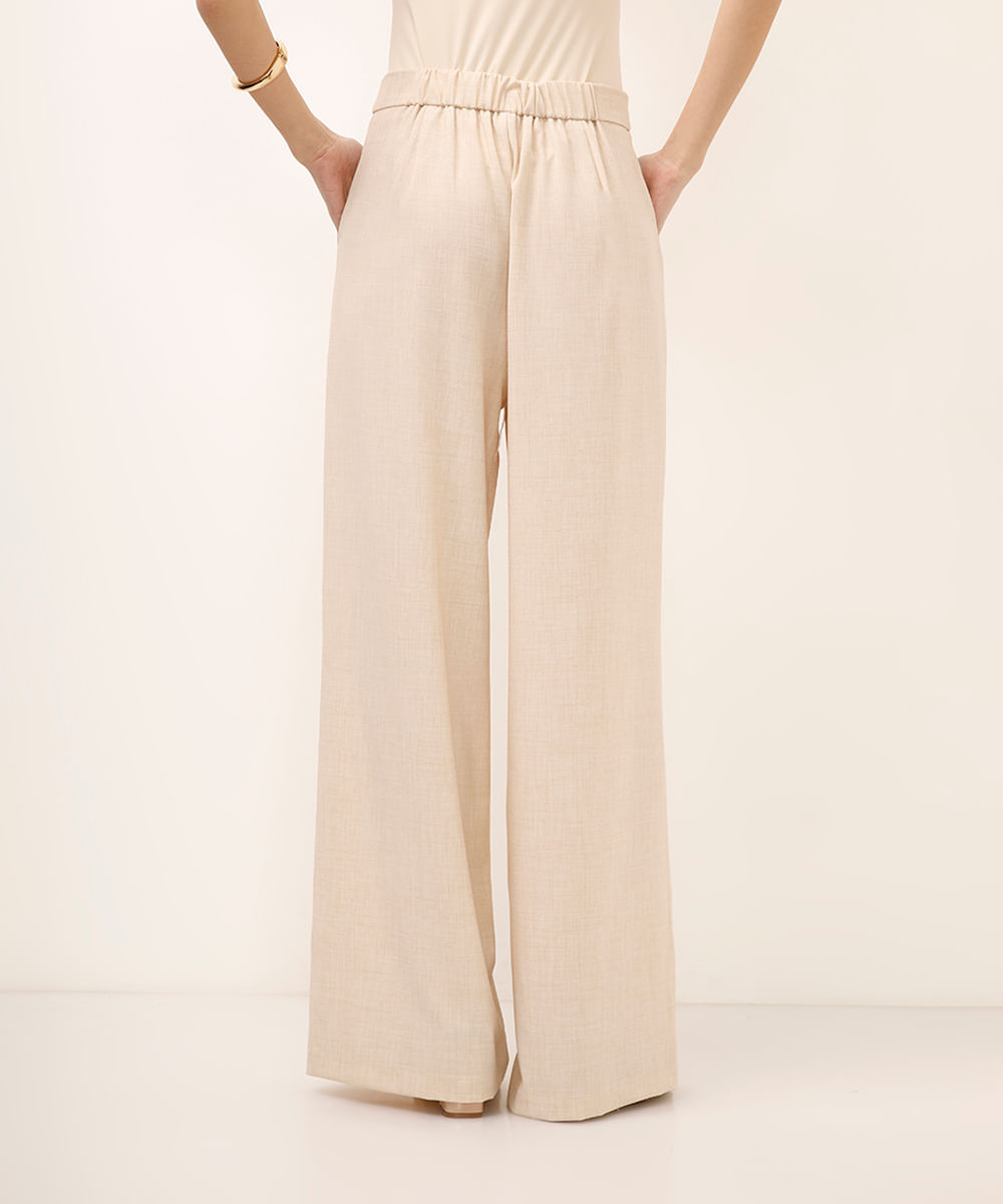 calça alfaiataria wide leg com pregas bege