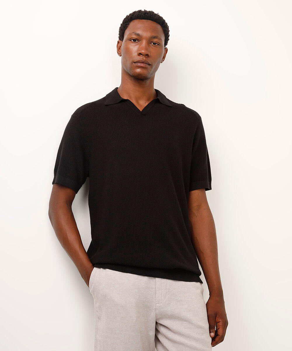 polo masculina de tricot manga curta texturizada preta