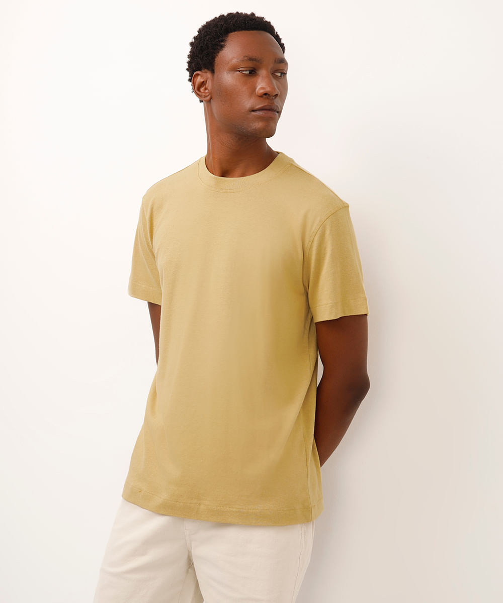 camiseta comfort com linho verde