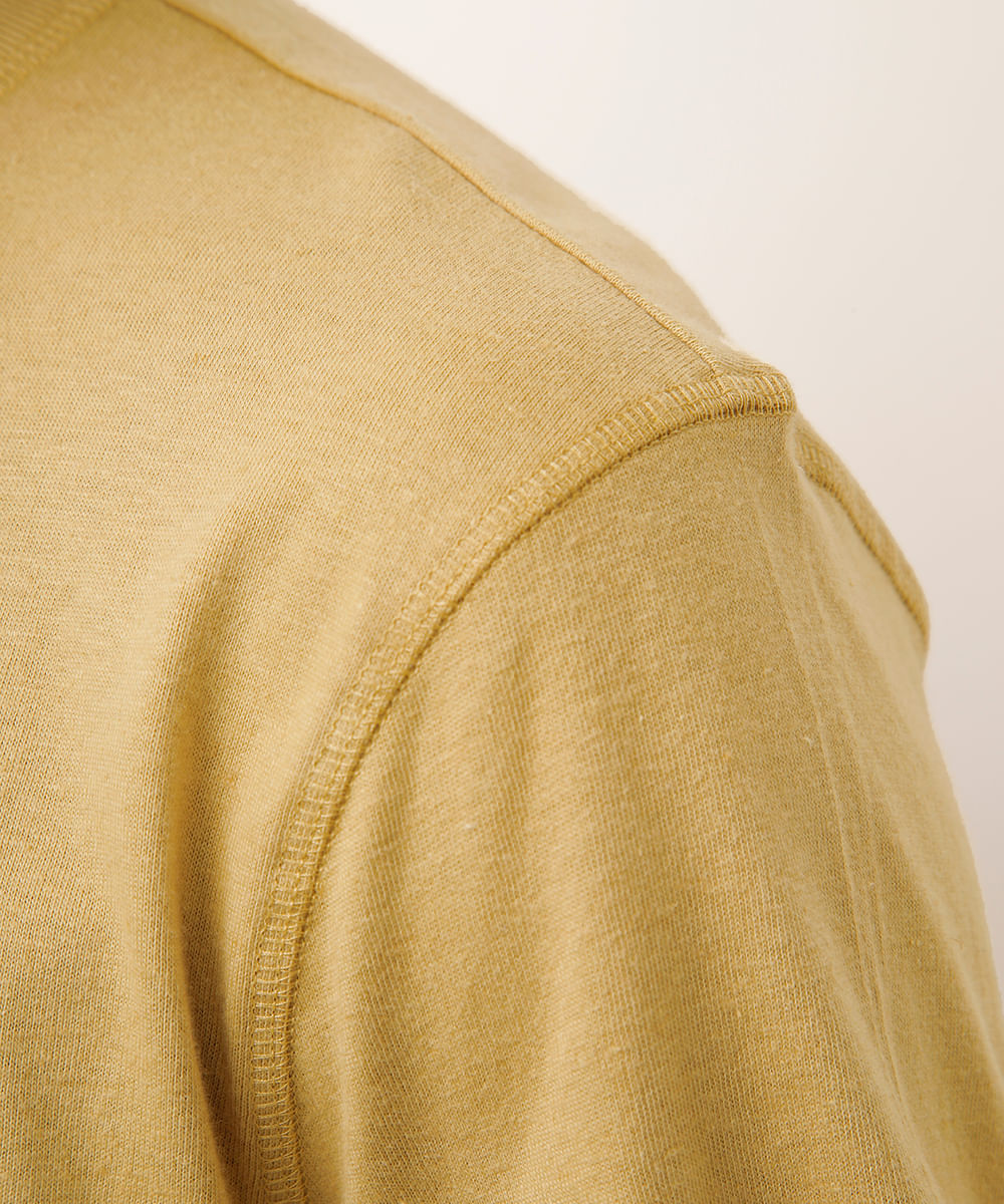 camiseta comfort com linho verde