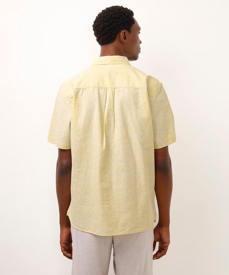 camisa comfort com linho manga curta - amarelo claro