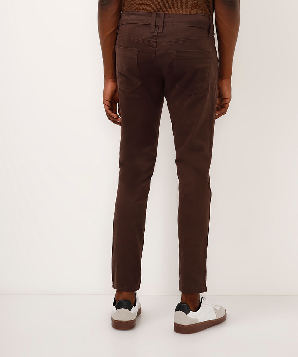 calça skinny de sarja moletom marrom