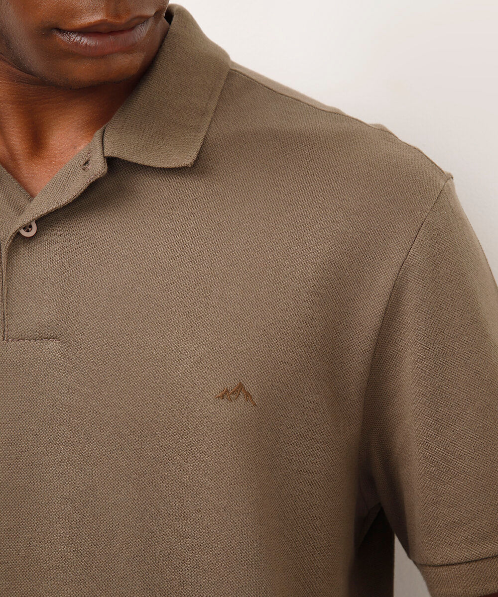 polo básica manga curta - bege escuro