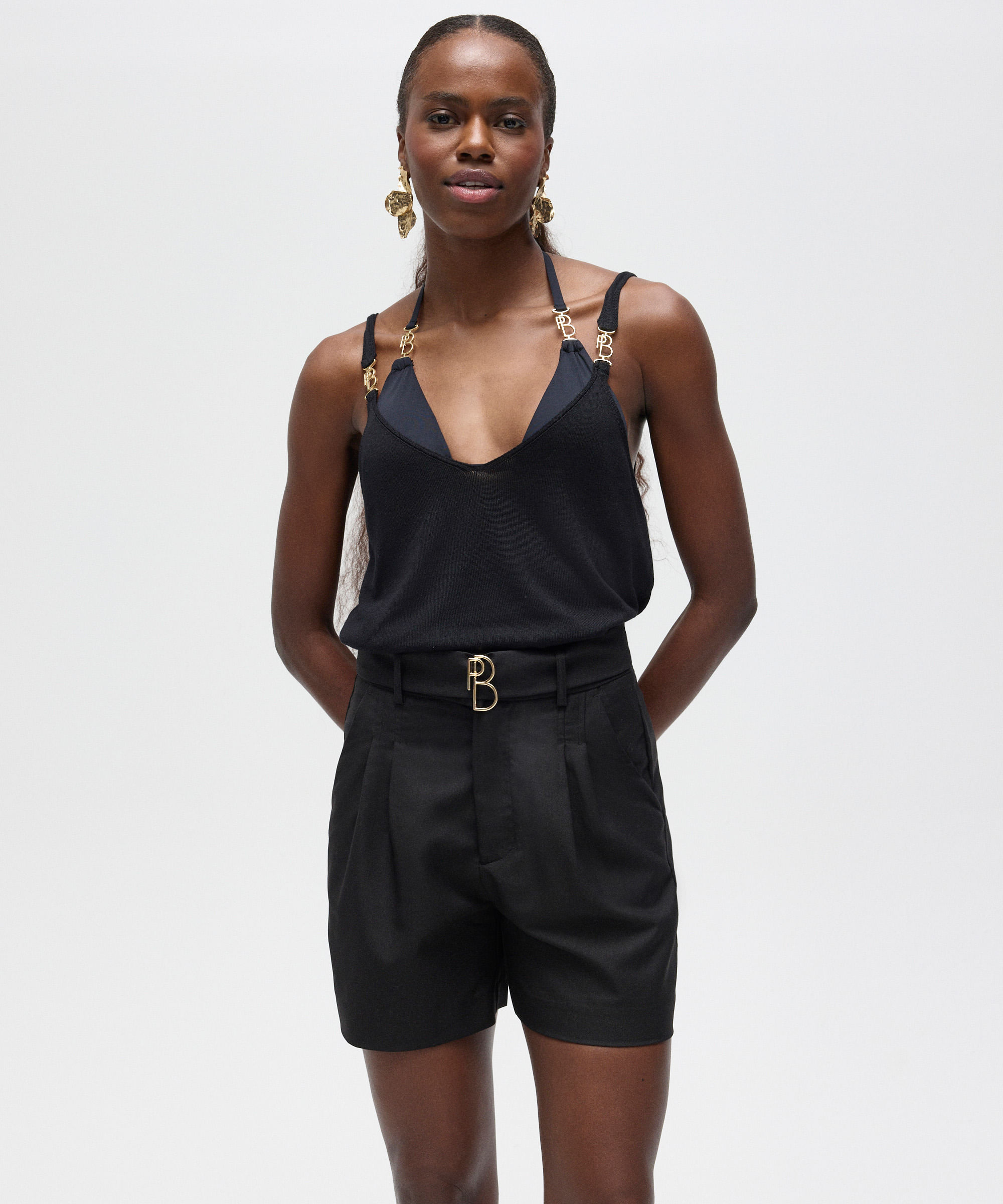 short clochard com pregas com cinto patbo preto