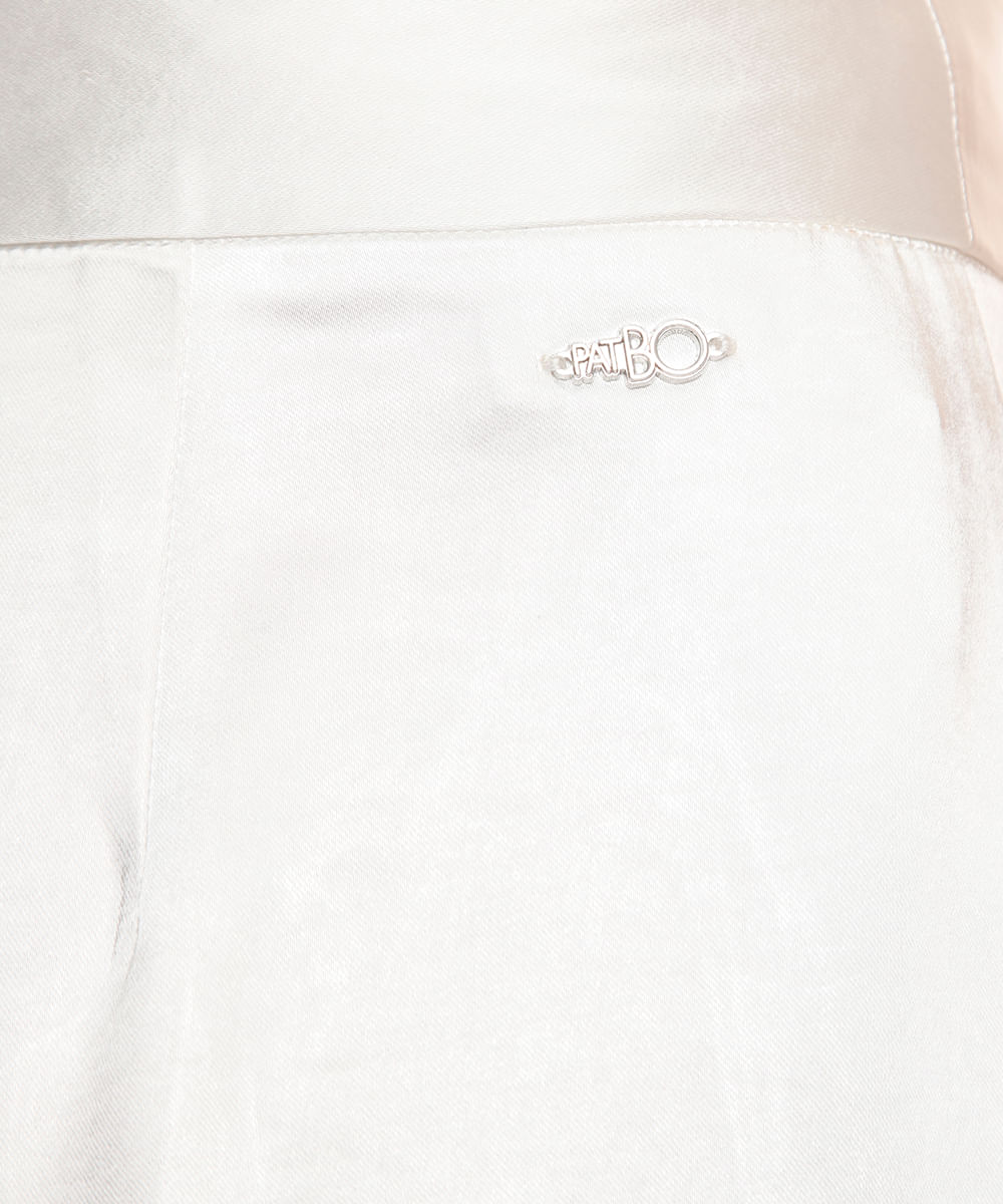 calça pantalona de alfaiataria acetinada patbo off white