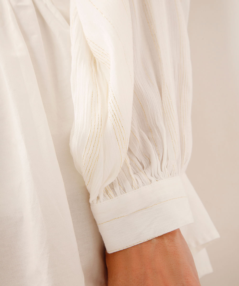 bata de viscose com lurex listrada off white