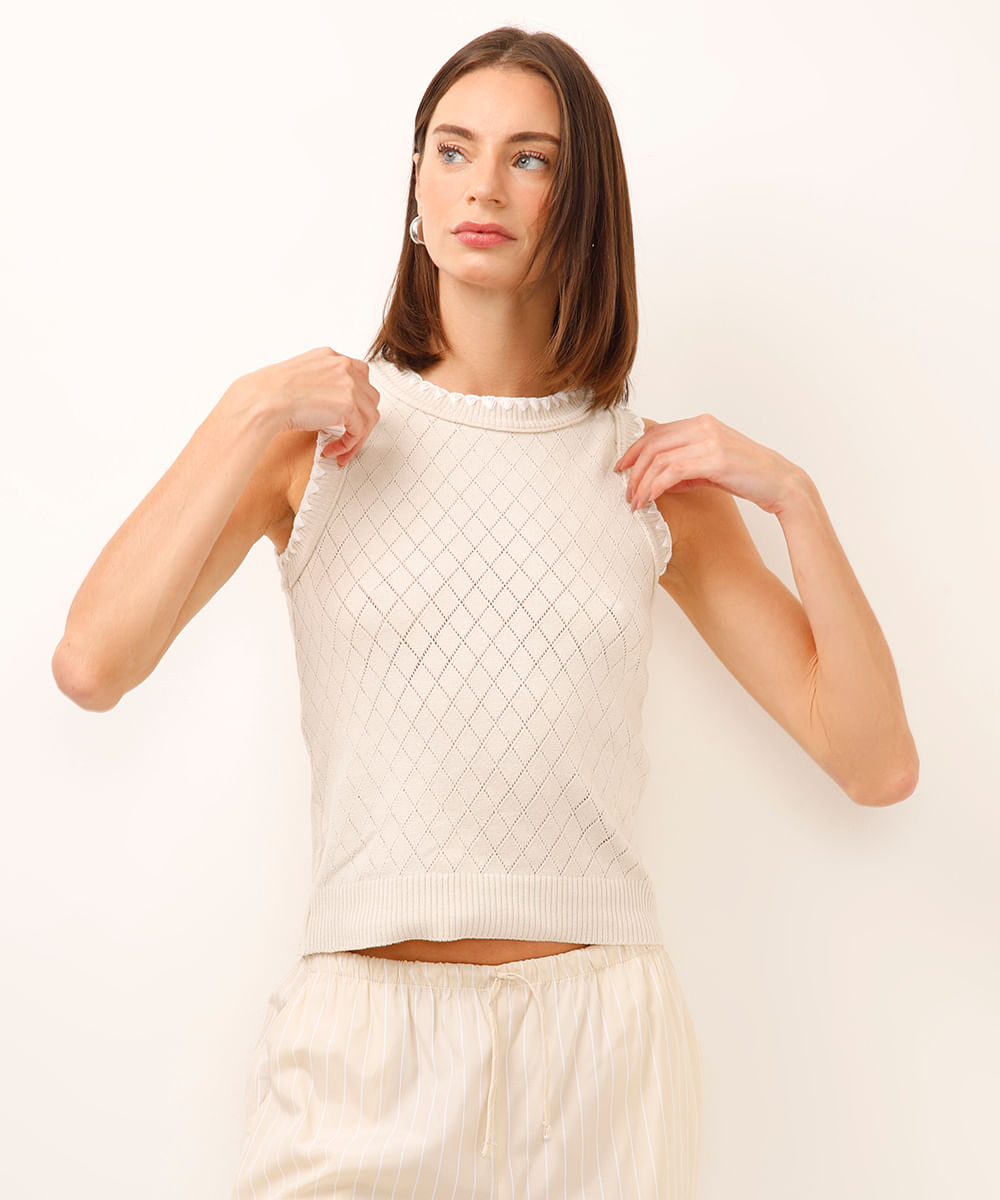 regata de tricot com bordado bege