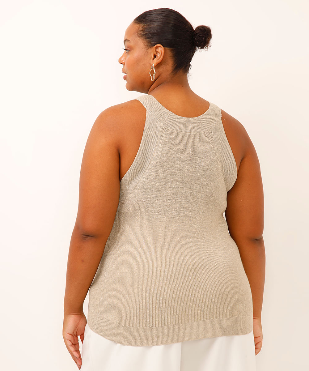 blusa halterneck de tricot com lurex plus size dourada