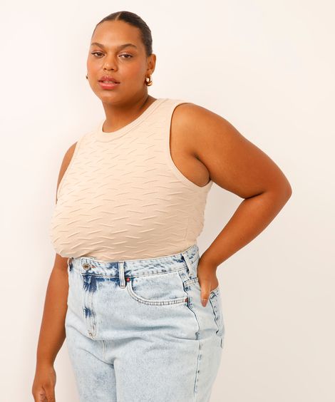 regata de tricot texturizada plus size bege