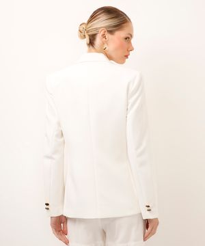 blazer de alfaiataria com ombreira e botões - off white