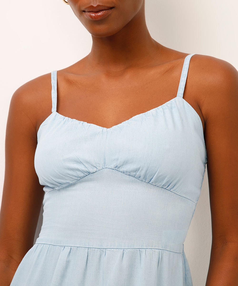 vestido curto jeans com recortes azul