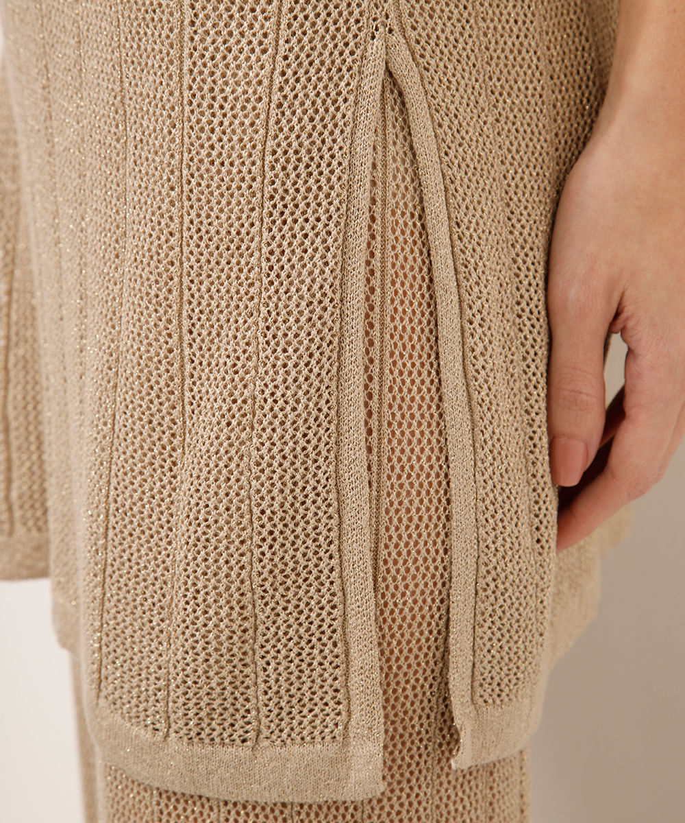 regata alongada de tricot com lurex dourada