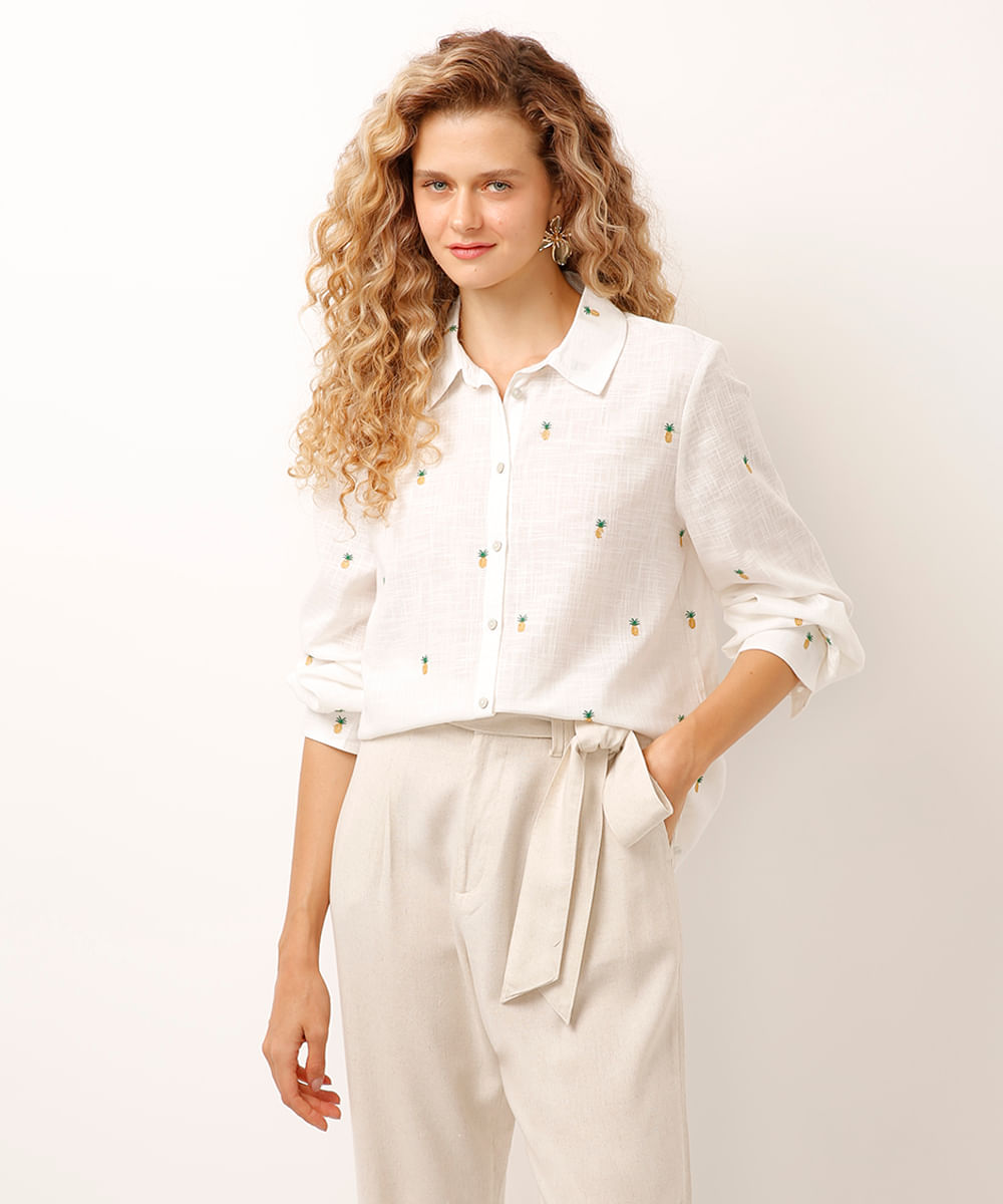 camisa de algodão bordada abacaxis off white
