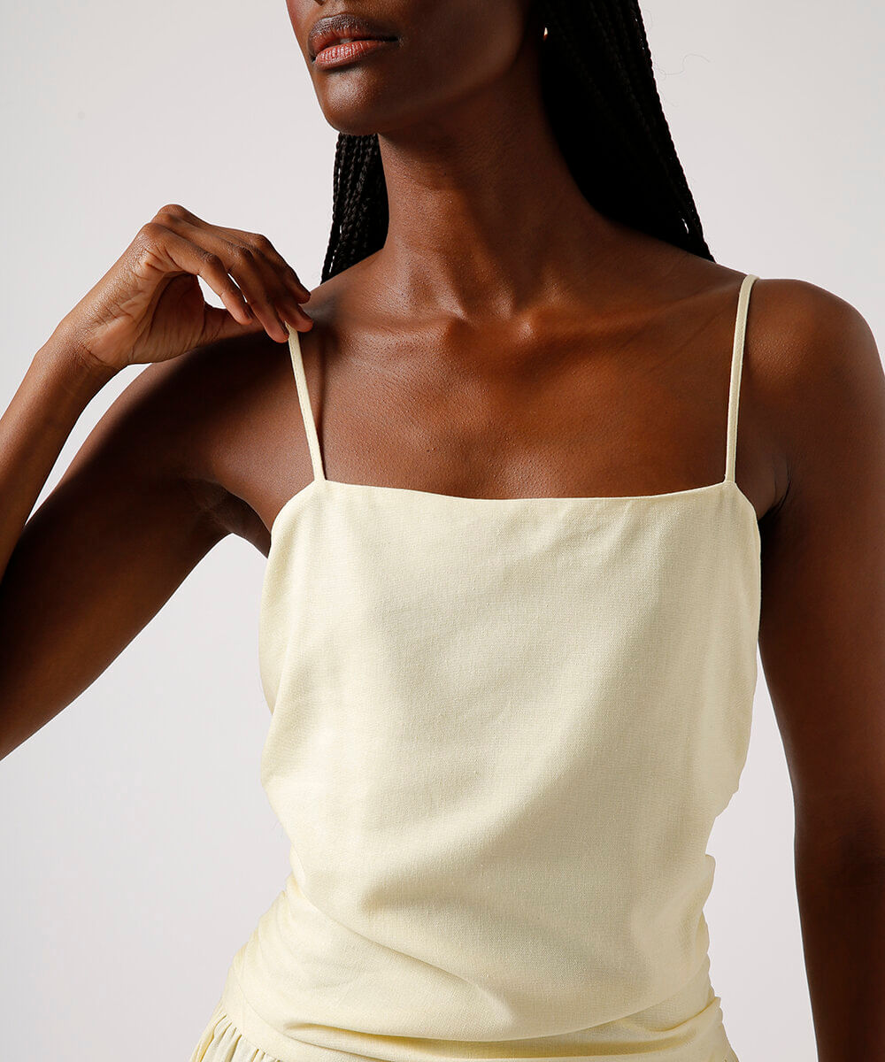 vestido longo franzido com linho mindset amarelo