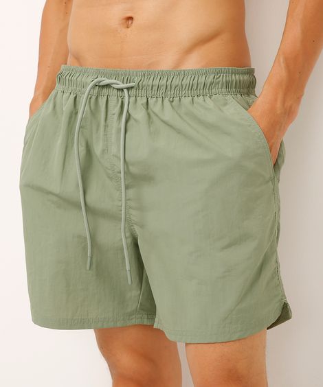 short curto com cordão verde