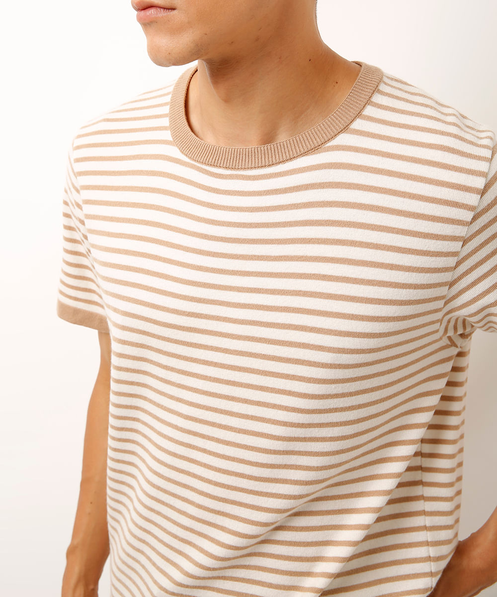 camiseta relaxed de tricot listrada bege