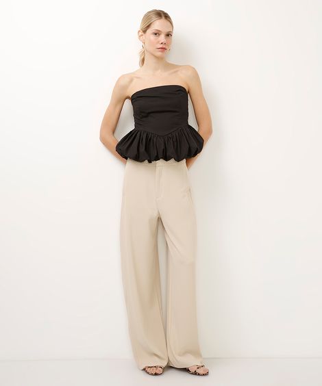 calça de alfaiataria com pregas bege