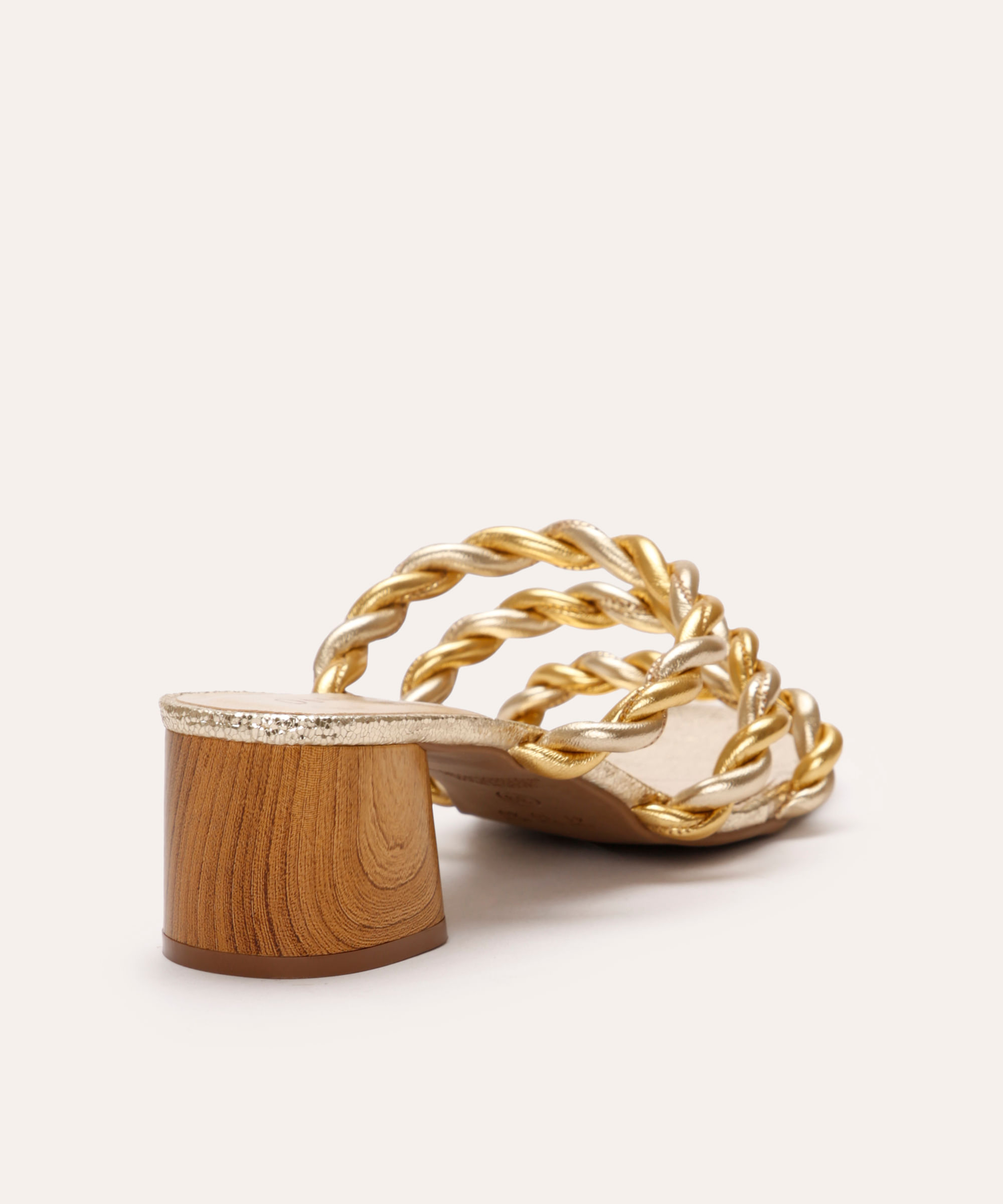 tamanco tira torcida salto amadeirado metalizado oneself dourado