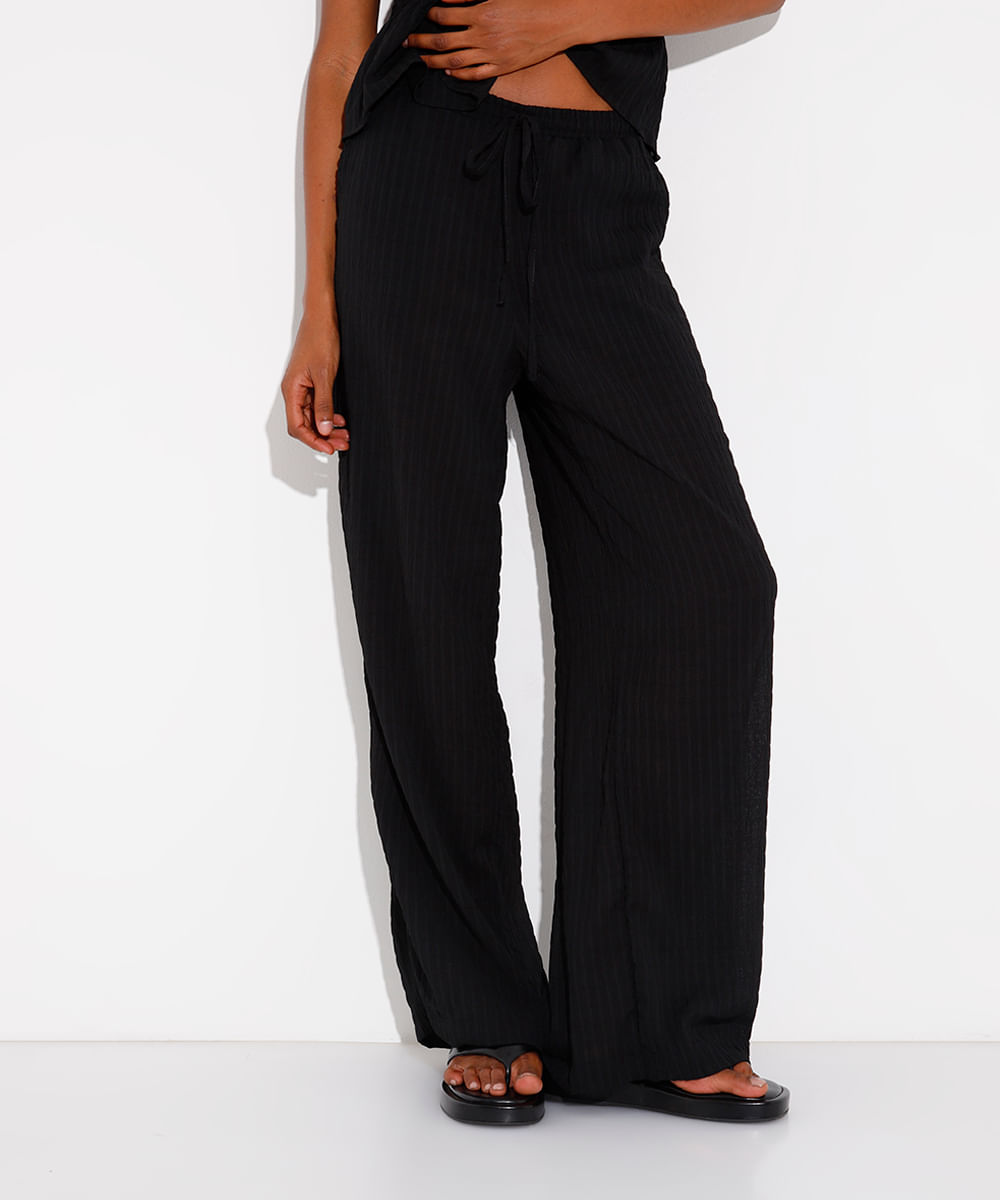 calça estilo pijama reta texturizada mindset preta