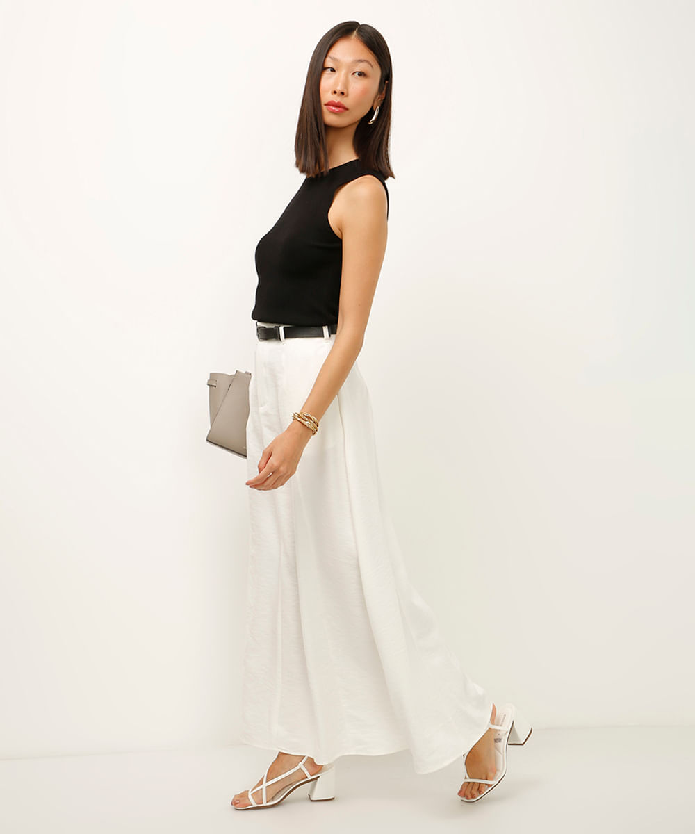 regata de tricot decote redondo preta