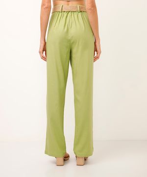calça reta com linho e cinto verde