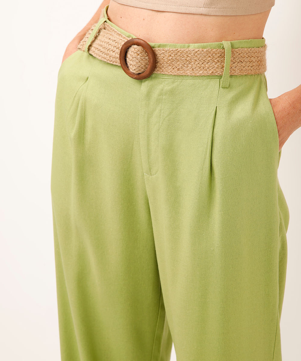 calça reta com linho e cinto verde