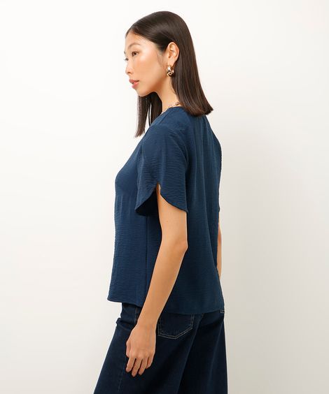 blusa texturizada manga curta azul