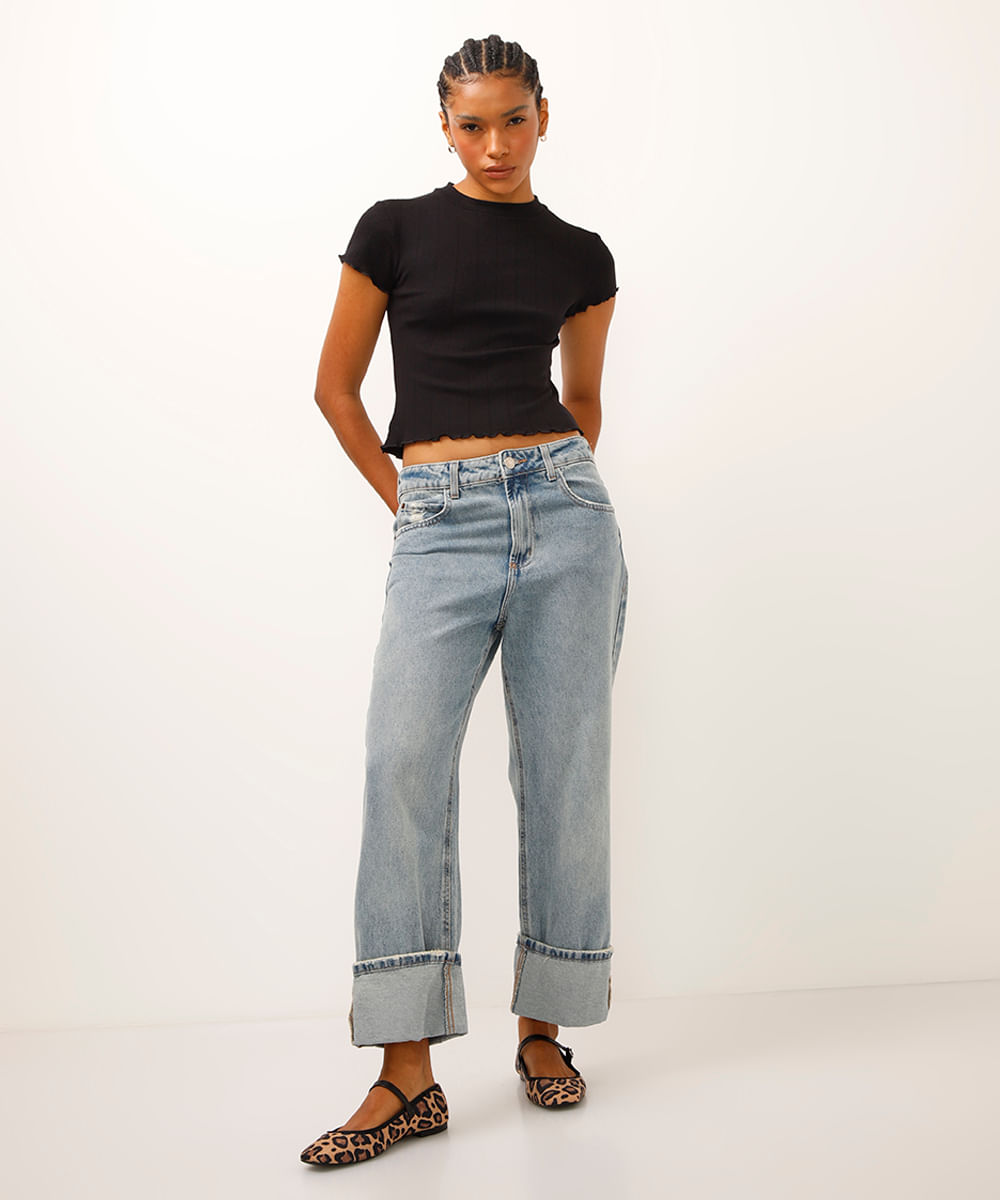 blusa de viscose canelada com frufru preta