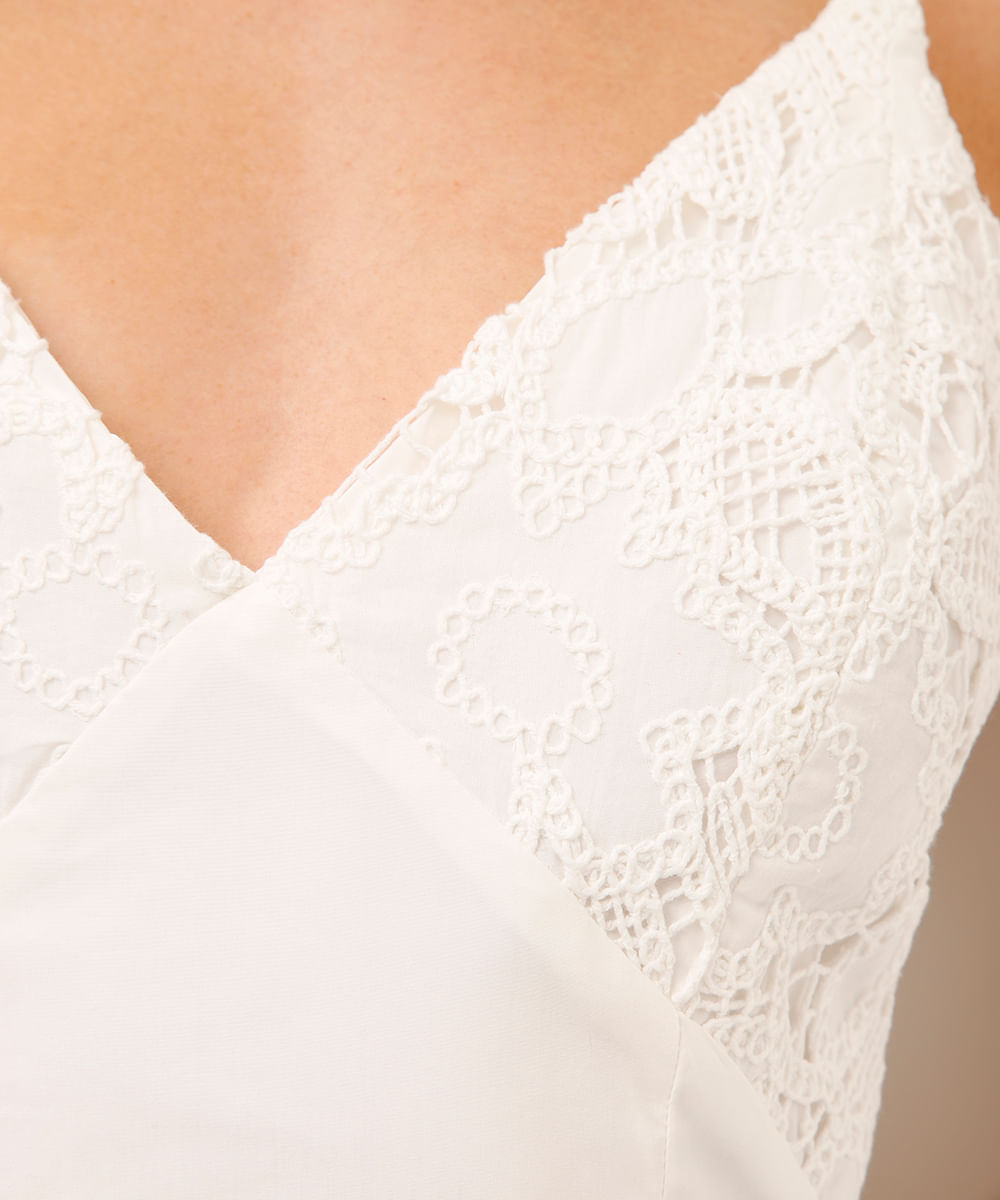 vestido midi decote com renda alça fina off white