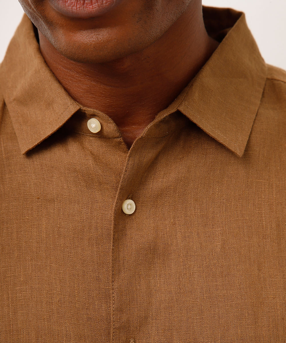 camisa de linho manga curta bege