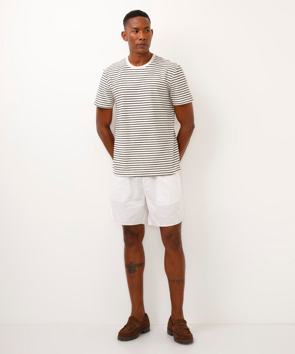 camiseta comfort listrada preta