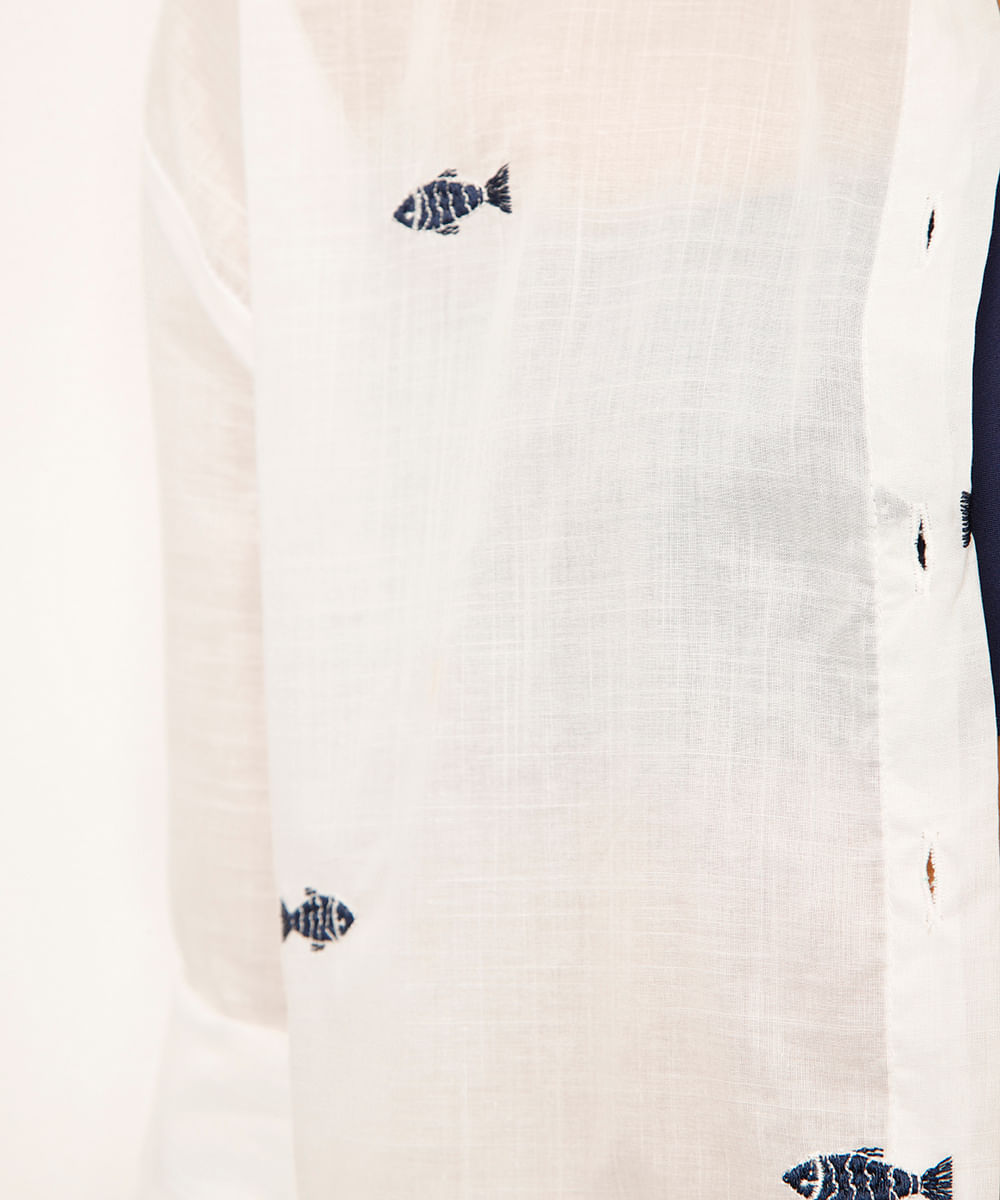 camisa saída de praia com bordados off white