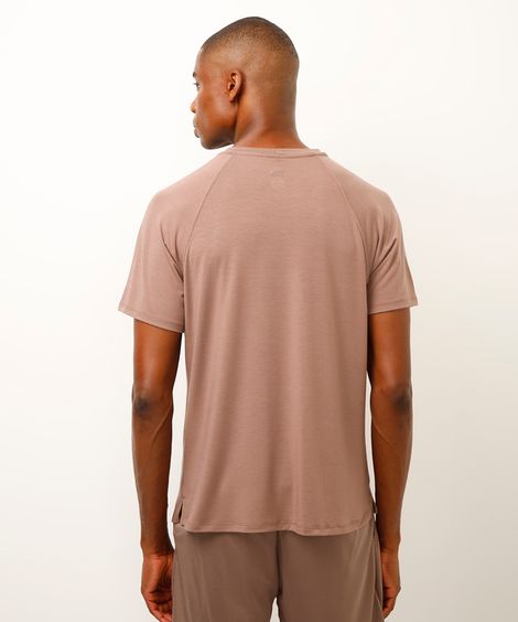 camiseta raglan esportiva marrom