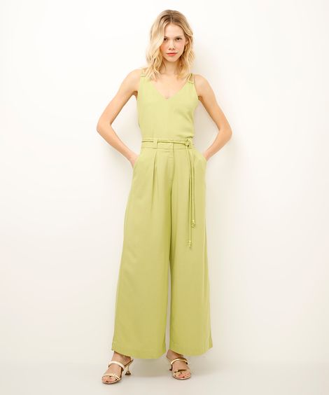 calça wide leg cropped com linho verde
