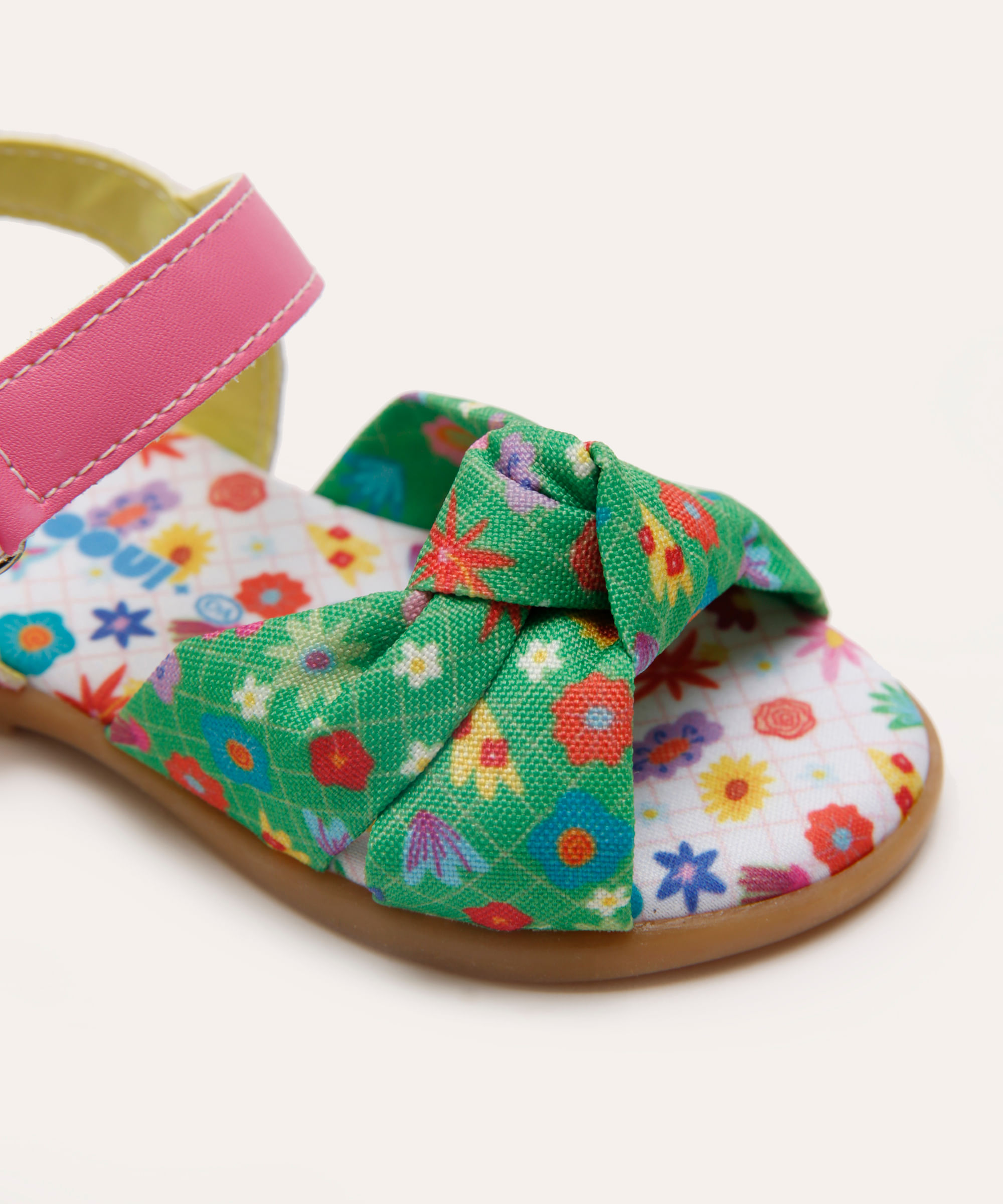 sandália mooiu infantil com lacinho floral verde