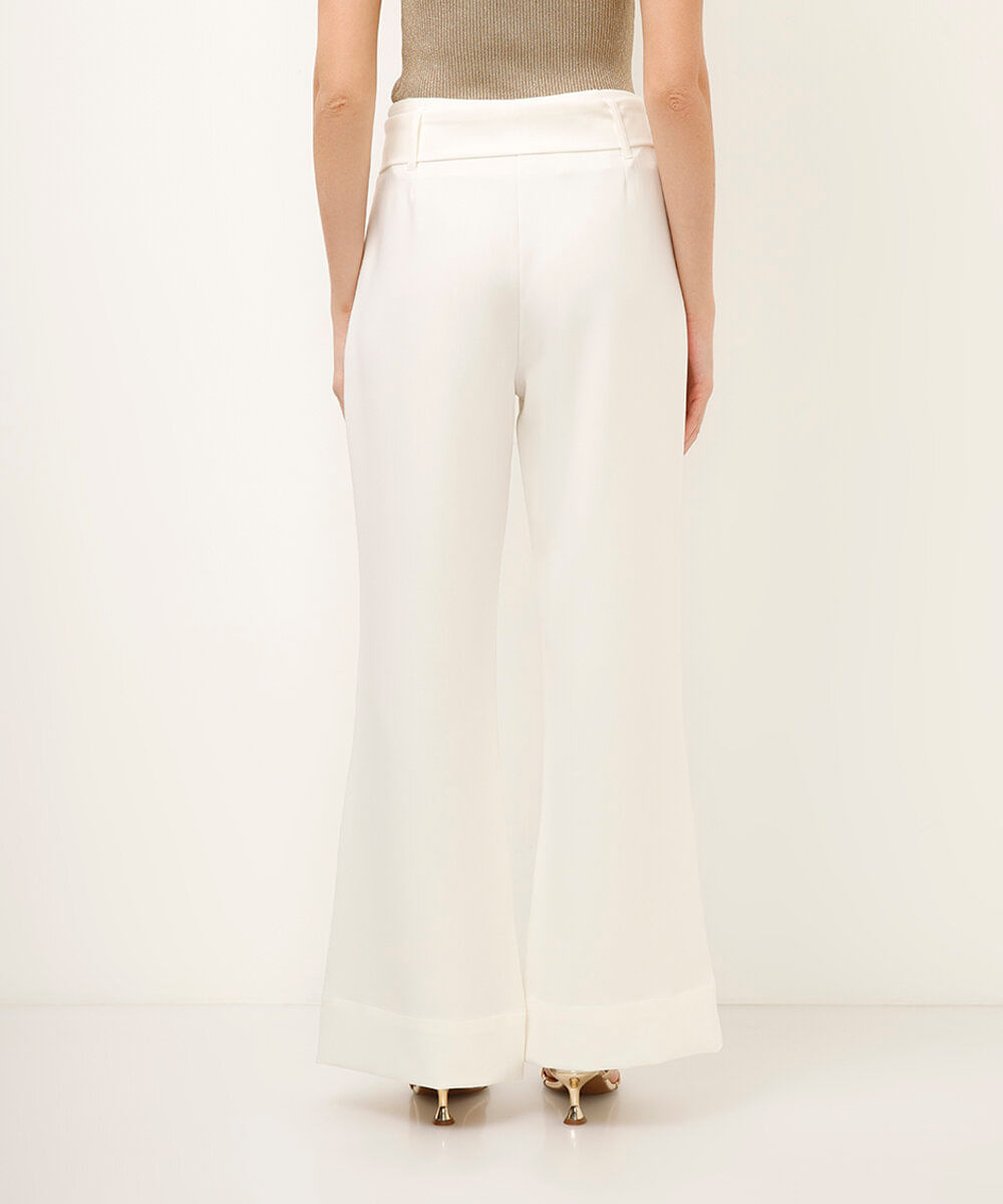 calça flare com cinto off white