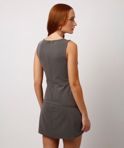 vestido curto com cinto mindset cinza
