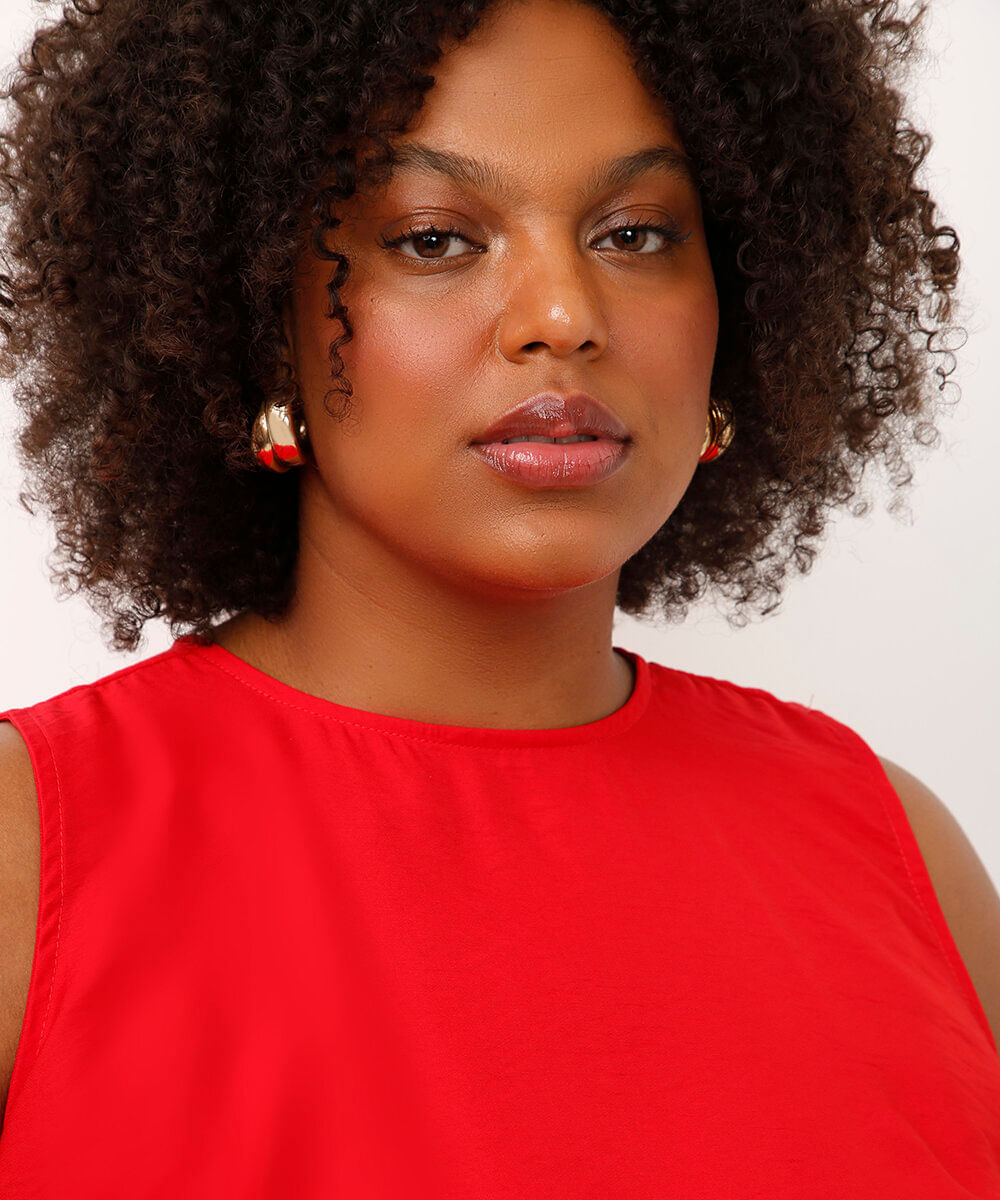 regata de viscose plus size vermelha