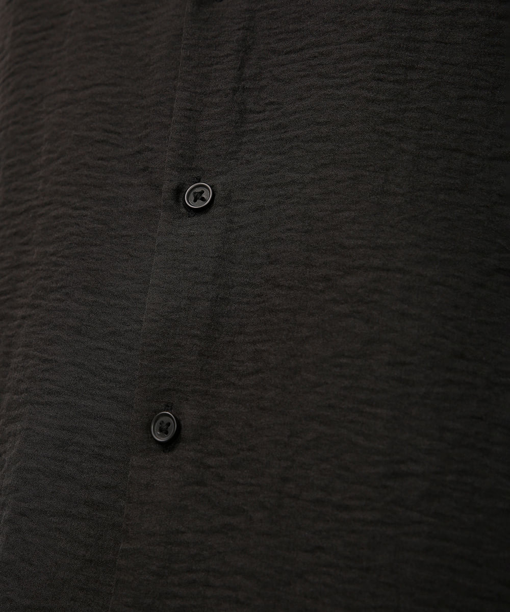 camisa manga curta texturizada preta