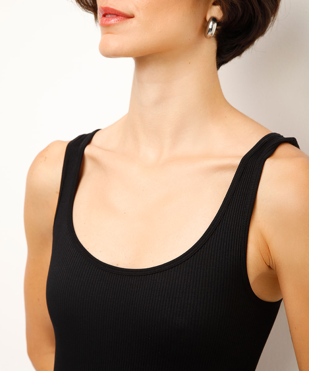 body básico de poliamida canelado preto