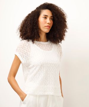 blusa com sobreposição de renda floral off white